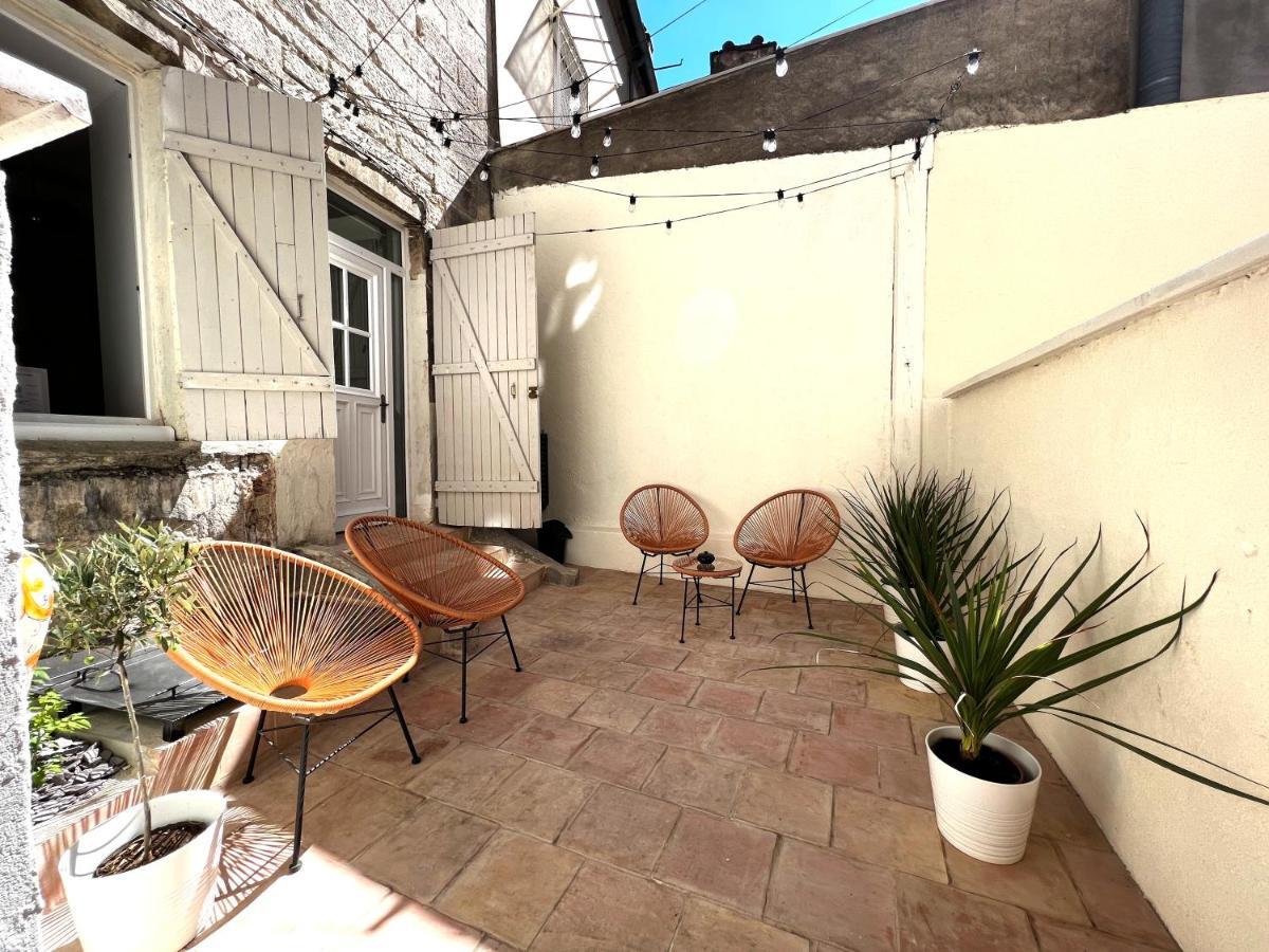 شقة Le Duc - Coeur De Dijon - Avec Terrasse Et Climatisation المظهر الخارجي الصورة